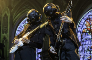 two nameless ghould playing guitar in lille