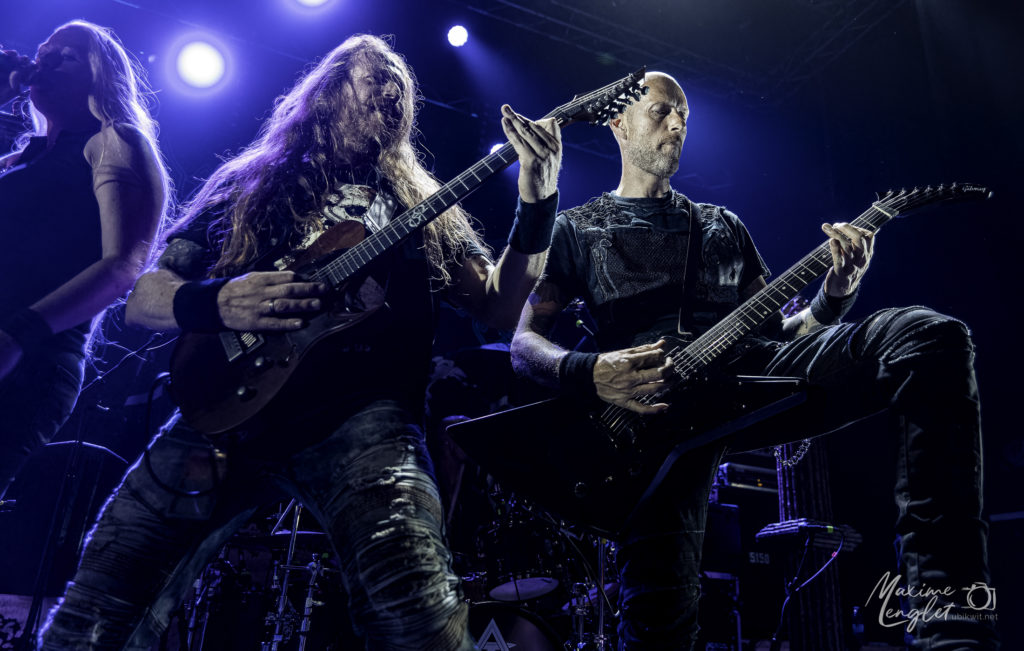 Ramon Ploeg et Jeroen Wechgelaer, guitaristes de Haliphron