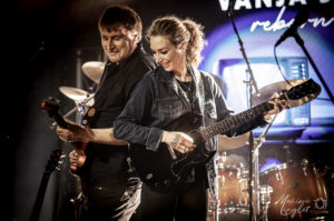Guenter Haas & Vanja Sky en duo de guitares