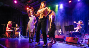 Nomades sur la scène de l'Antre Deux