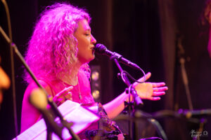 Eléonore Fourniau au chant pour Nomades