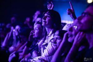 Les fans de Halestorm à l'Aéronef
