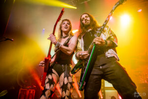 Lzzy Hale et Joe Hottinger d'Halestorm