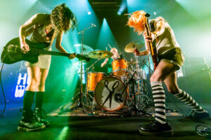 Hotwax sur la scène du Grand Mix