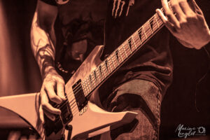 Guitare sur Neckbreakker