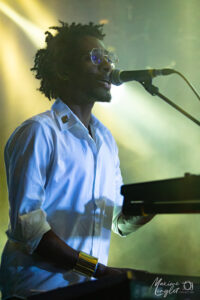 Xavier Belion au clavier pour Célia Wa