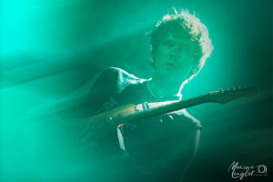 Sons en première partie de Last Train