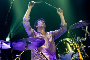 Corey Wilhelm, batteur de Bombino au Grand Sud