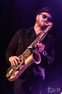 Saxophoniste de Dawn Tyler Watson
