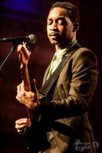 Jalen NGonda sur la scène de l'Aéronef